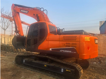 Paletli ekskavatör DOOSAN DX225LC-9C