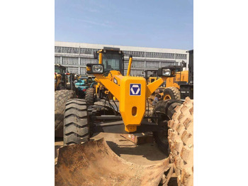 Paletli ekskavatör XCMG GR180