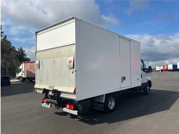 Kapalı kasa kamyonet Iveco 35C16HA8: fotoğraf 4