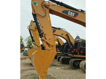 Paletli ekskavatör CATERPILLAR 330D