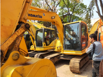 Paletli ekskavatör Komatsu PC60: fotoğraf 1
