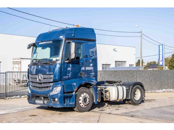 Çekici MERCEDES-BENZ Actros 1843