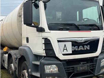 Çöp kamyonu MAN TGS 35.360