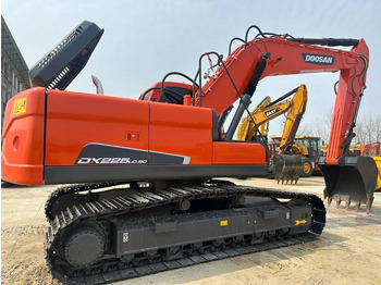 Paletli ekskavatör DOOSAN DX225LC-9C