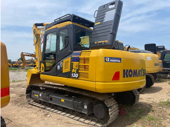 Paletli ekskavatör KOMATSU PC130