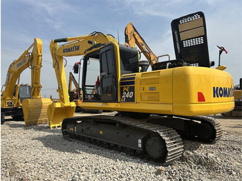 Paletli ekskavatör KOMATSU PC240