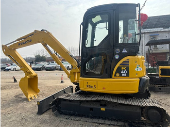 Paletli ekskavatör KOMATSU PC40