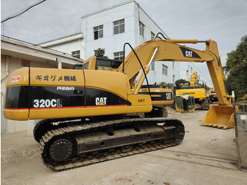 Paletli ekskavatör CATERPILLAR 320C