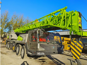 Mobil vinç ZOOMLION ZTC700V