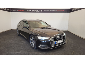 Binek araba AUDI