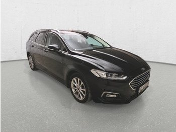 Binek araba FORD