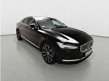 Binek araba VOLVO