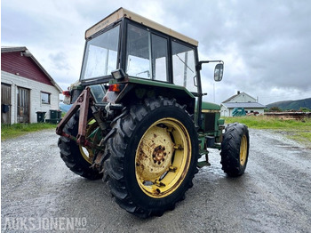 1981 John Deere 2040 - 4x4 - Hydraulisk toppstag og Triangel - 2 kjettinger finansal kiralama 1981 John Deere 2040 - 4x4 - Hydraulisk toppstag og Triangel - 2 kjettinger: fotoğraf 4