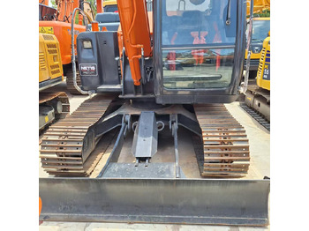 Paletli ekskavatör HITACHI ZX70