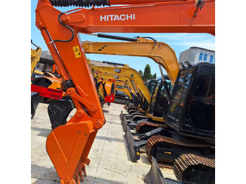 Paletli ekskavatör HITACHI ZX70