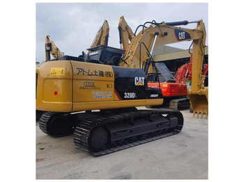 Paletli ekskavatör CATERPILLAR 320DL