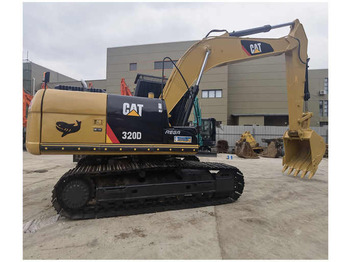 Paletli ekskavatör CATERPILLAR 320D