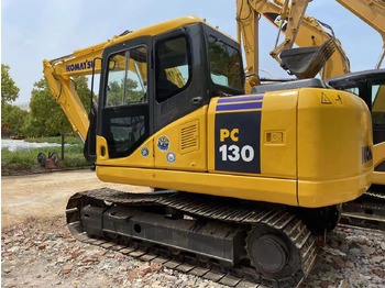 Paletli ekskavatör KOMATSU PC130