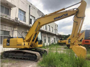 Paletli ekskavatör KOMATSU PC220-7