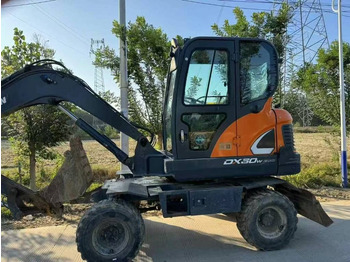 Tekerlekli ekskavatör DOOSAN DX60W