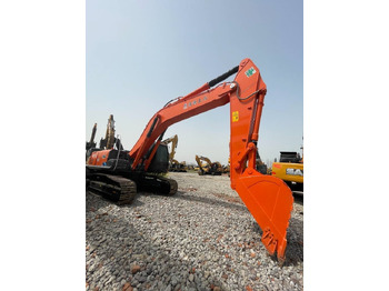 Paletli ekskavatör HITACHI