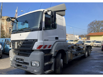Kancalı yükleyici kamyon MERCEDES-BENZ Axor 2543
