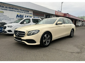 Binek araba MERCEDES-BENZ