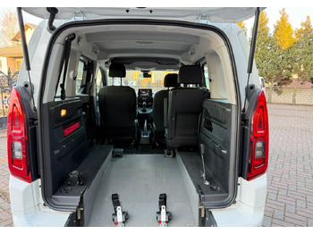 Binek araba Opel Combo IV Combo Life Combo do przewozu Niepełnosprawnych inwalida rampa Model 2021: fotoğraf 4