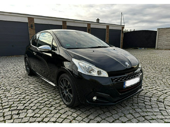 Binek araba PEUGEOT