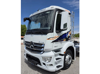 Şasi kamyon Mercedes-Benz ANTOS 1827 / ATEGO / ACTROS / E6 / ROZSTAW OSI 3.75M / WYWROT / BECZKA / UTRZYMANIE DRÓG / HAKOWIEC / SPROWADZONY / PIERWSZY WŁAŚCICIEL / STAN BDB: fotoğraf 5 Şasi kamyon Mercedes-Benz ANTOS 1827 / ATEGO / ACTROS / E6 / ROZSTAW OSI 3.75M / WYWROT / BECZKA / UTRZYMANIE DRÓG / HAKOWIEC / SPROWADZONY / PIERWSZY WŁAŚCICIEL / STAN BDB: fotoğraf 5