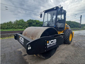 Kompaktör JCB