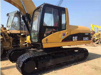 Paletli ekskavatör Caterpillar 320CL: fotoğraf 4