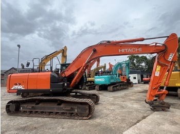 Paletli ekskavatör HITACHI ZX250