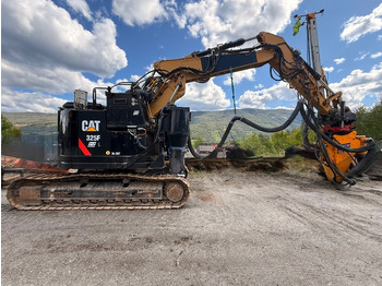 Ekskavatör CATERPILLAR 325FL