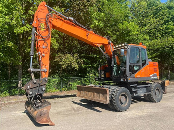 Tekerlekli ekskavatör DOOSAN DX165W