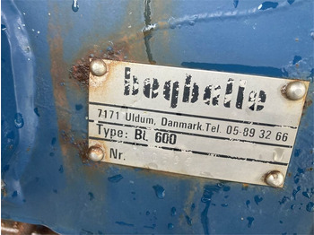 Gübreleme makinesi Bogballe BL1000: fotoğraf 4