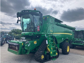 Biçerdöver JOHN DEERE S790