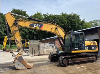 Paletli ekskavatör CATERPILLAR 323DL