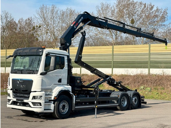 Kancalı yükleyici kamyon MAN TGS 26.470