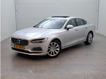 Sedan araba VOLVO