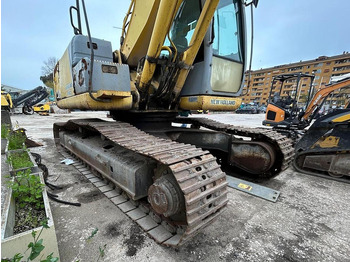 Ekskavatör NEW HOLLAND E215B