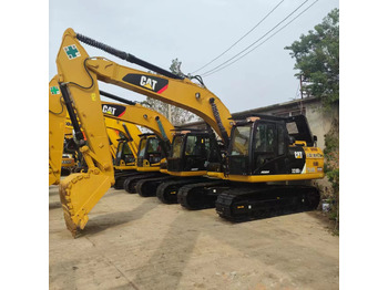 Paletli ekskavatör CATERPILLAR 320D2