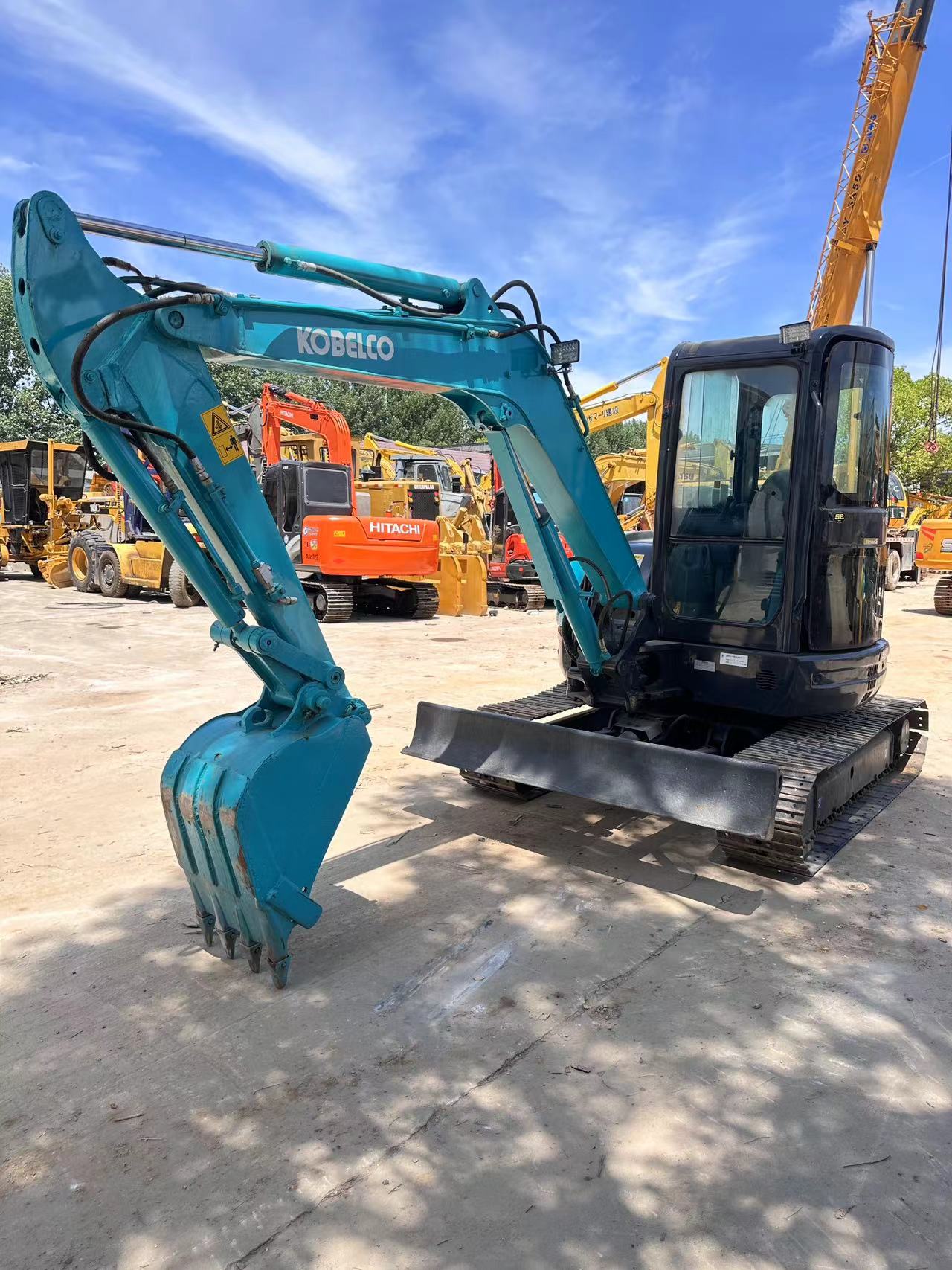 Mini ekskavatör KOBELCO