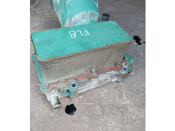 Yağ soğutucusu - Kamyon VOLVO PODSTAWA OBUDOWA FILTRA OLEJU VOLVO FL FE D8K RENAULT GAMA D DTI 8: fotoğraf 2 Yağ soğutucusu - Kamyon VOLVO PODSTAWA OBUDOWA FILTRA OLEJU VOLVO FL FE D8K RENAULT GAMA D DTI 8: fotoğraf 2