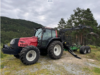 Traktör VALTRA 6550