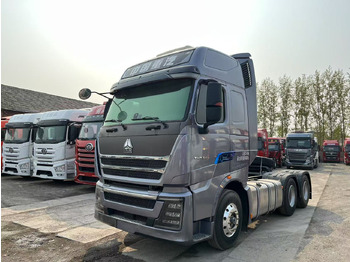 Çekici SINOTRUK HOWO
