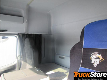 Kapalı kasa kamyon Mercedes-Benz Atego 1227 L: fotoğraf 4
