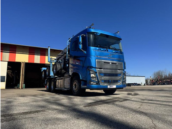 Kamyon VOLVO FH16