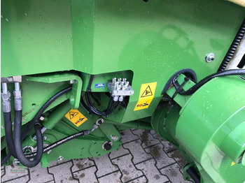 Silindirik balya makinesi Krone Comprima V 150 XC: fotoğraf 4