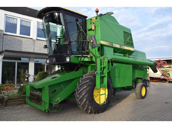 Biçerdöver JOHN DEERE
